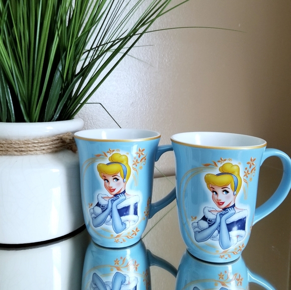 ❗Vintage Cinderella Princess Blue Mug Set❗